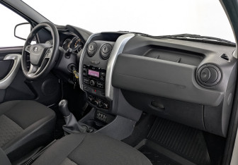 Подержанный автомобиль LADA (ВАЗ) Largus Wagon 2021 года (13 фото)