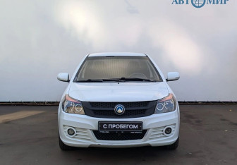 Подержанный автомобиль Geely GC6 2014 года (2 фото)