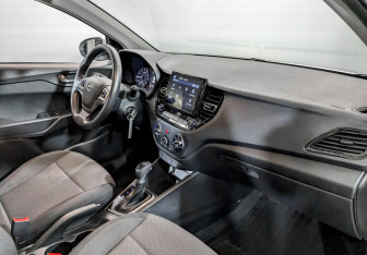 Подержанный автомобиль Hyundai Solaris Sedan 2020 года (11 фото)