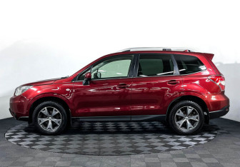 Подержанный автомобиль Subaru Forester Suv 2015 года (8 фото)