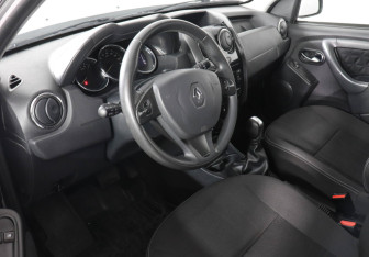 Подержанный автомобиль Renault Duster 2019 года (9 фото)