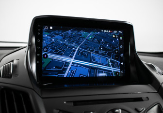 Подержанный автомобиль Ford Kuga 2016 года (13 фото)