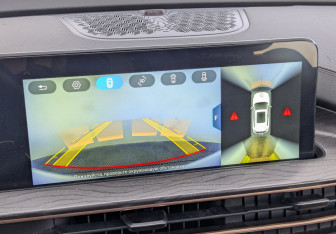 Подержанный автомобиль Exeed LX 2022 года (29 фото)