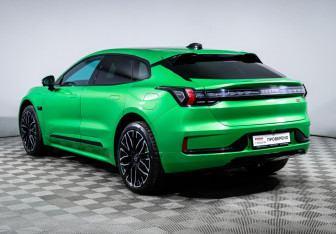 Подержанный автомобиль Zeekr 001 2023 года (7 фото)