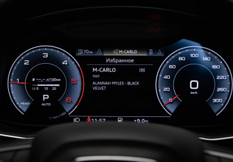 Подержанный автомобиль Audi Q7 2021 года (13 фото)