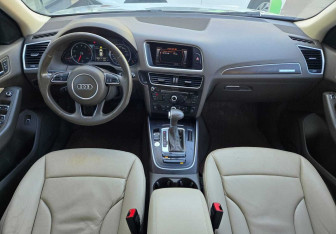 Подержанный автомобиль Audi Q5 2015 года (9 фото)