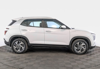 Подержанный автомобиль Hyundai Creta 2021 года (4 фото)