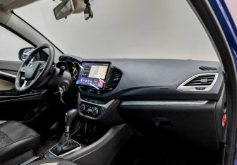 Подержанный автомобиль LADA (ВАЗ) Vesta Wagon 2020 года (11 фото)