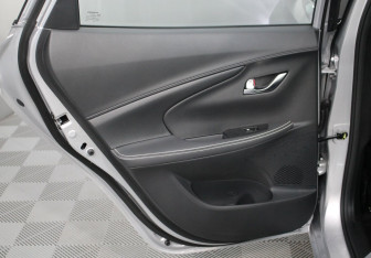 Подержанный автомобиль Changan Alsvin 2023 года (15 фото)