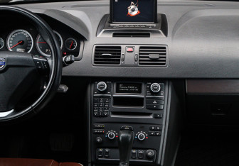 Подержанный автомобиль Volvo XC90 2014 года (12 фото)