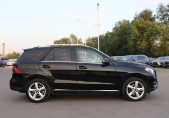 Подержанный автомобиль Mercedes-Benz GLE 2018 года (4 фото)