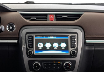 Подержанный автомобиль JAC T6 2019 года (17 фото)