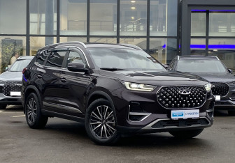 Подержанный автомобиль Chery Tiggo 8 Pro 2021 года (3 фото)