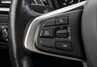 Подержанный автомобиль BMW X2 2019 года (26 фото)