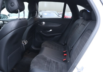 Подержанный автомобиль Mercedes-Benz GLC Coupe 2019 года (10 фото)