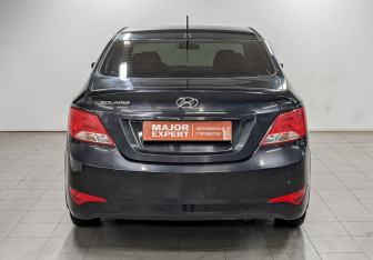 Подержанный автомобиль Hyundai Solaris Sedan 2016 года (6 фото)