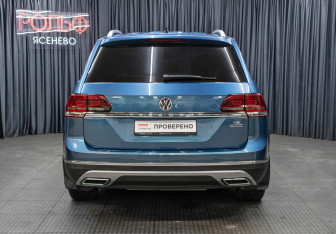 Подержанный автомобиль Volkswagen Teramont 2018 года (6 фото)