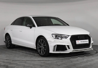 Подержанный автомобиль Audi A3 Sedan 2018 года (3 фото)