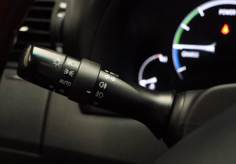 Подержанный автомобиль Lexus RX 2010 года (11 фото)