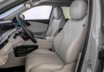 Подержанный автомобиль Exeed RX 2023 года (20 фото)