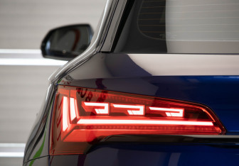 Подержанный автомобиль Audi Q5 2021 года (39 фото)