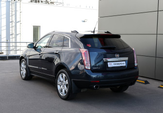 Подержанный автомобиль Cadillac SRX 2014 года (7 фото)