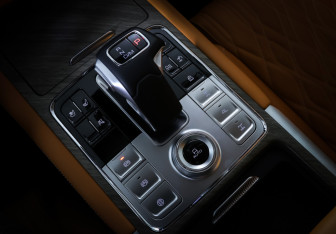 Подержанный автомобиль Tank 500 2024 года (22 фото)