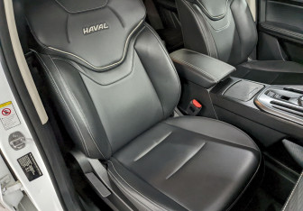 Подержанный автомобиль Haval Jolion 2021 года (22 фото)