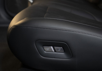 Подержанный автомобиль Zeekr 001 2024 года (20 фото)