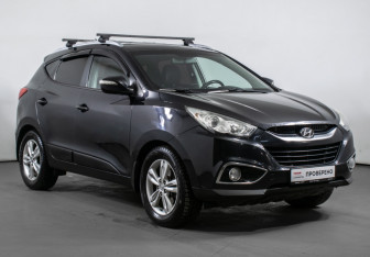 Подержанный автомобиль Hyundai ix35 2010 года (3 фото)
