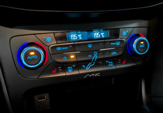 Подержанный автомобиль Ford Focus Hatchback 2018 года (24 фото)