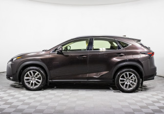 Подержанный автомобиль Lexus NX 2015 года (8 фото)