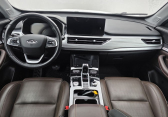 Подержанный автомобиль Chery Tiggo 8 Pro 2022 года (11 фото)