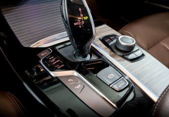 Подержанный автомобиль BMW X3 2020 года (29 фото)