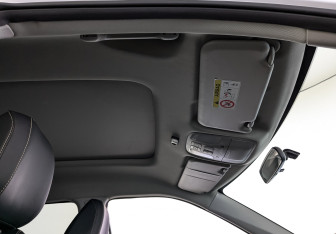 Подержанный автомобиль Москвич 3е 2023 года (22 фото)