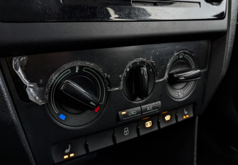 Подержанный автомобиль Skoda Rapid Liftback 2019 года (26 фото)