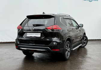 Подержанный автомобиль Nissan X-Trail 2019 года (5 фото)