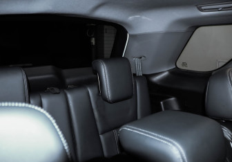 Подержанный автомобиль Changan CS95 2024 года (26 фото)