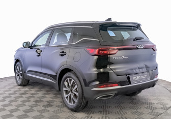 Подержанный автомобиль Chery Tiggo 7 Pro 2022 года (7 фото)