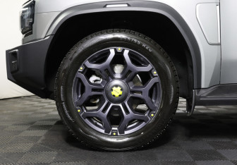 Подержанный автомобиль Jetour T2 2024 года (28 фото)