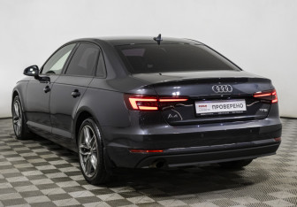 Подержанный автомобиль Audi A4 Sedan 2018 года (7 фото)