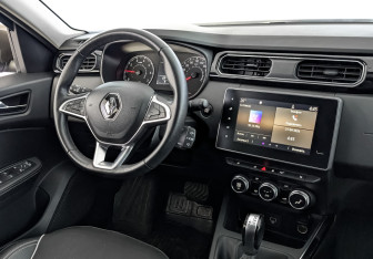 Подержанный автомобиль Renault Arkana 2019 года (27 фото)