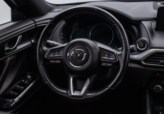 Подержанный автомобиль Mazda CX-9 2022 года (16 фото)