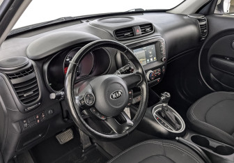 Подержанный автомобиль Kia Soul 2019 года (15 фото)