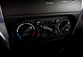 Подержанный автомобиль Suzuki SX4 Hatchback 2013 года (26 фото)