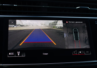 Подержанный автомобиль Audi Q8 2020 года (18 фото)