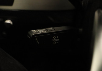 Подержанный автомобиль Audi Q7 2016 года (15 фото)