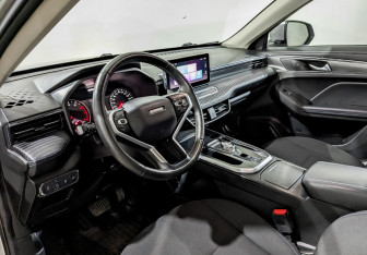 Подержанный автомобиль Haval Jolion 2022 года (13 фото)