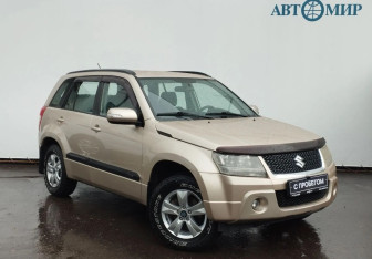 Подержанный автомобиль Suzuki Grand Vitara 2010 года (3 фото)