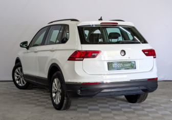 Подержанный автомобиль Volkswagen Tiguan 2021 года (7 фото)